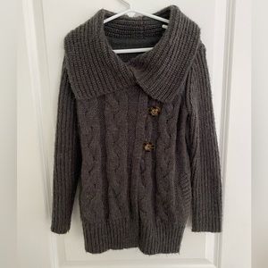Gap cable knit sweater